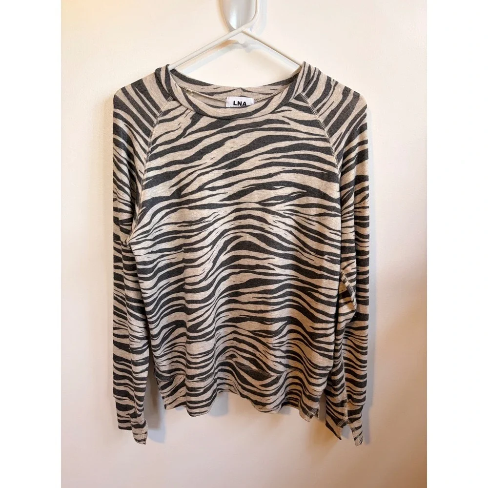 LNA Brushed Zebra Vintage‎ Raglan Top SZ sm